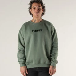 Former Legacy Flock Crew Mens In Jungle -New Look Vibe FORMER Q3 23 Ffl 23305 LegacyFlockCrew Jungle 2 76256.1689041037