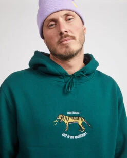 Yuki Threads Thylacine Hoodie In Forrest Green -New Look Vibe W23THFGN 1958 1800x1800 31378.1688688078