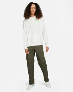 Nike SB Graphic Skate Hoodie Mens In Sail -New Look Vibe nike sb graphic skate hoodie mens sail 6 16487.1652917548