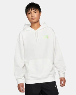 Nike SB Graphic Skate Hoodie Mens In Sail -New Look Vibe nike sb graphic skate hoodie mens sail 7 78469.1652917549