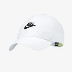Nike Sportswear Heritage86 Futura Washed Cap In White Black