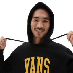 Vans Varsity Pullover Hoodie Mens In Black -New Look Vibe vans varsity pullover hoodie mens black 3 70403.1677627046